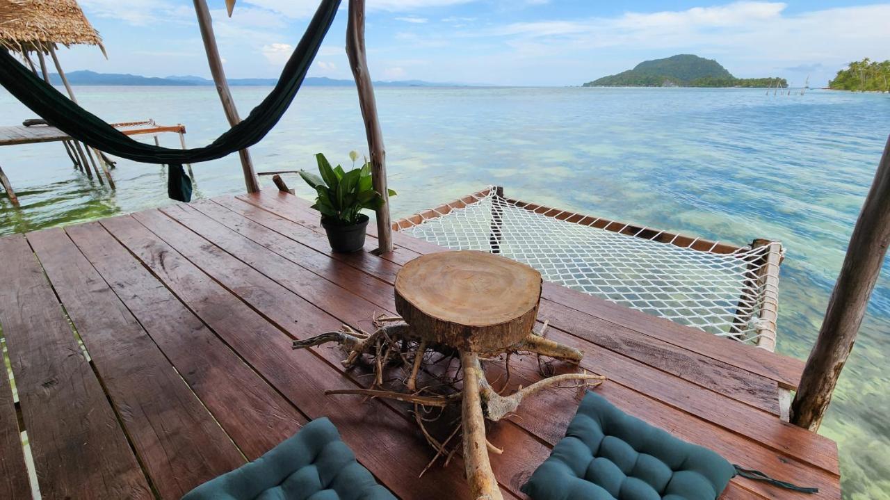 Mansuar Raja Ampat Bungalows Kri Εξωτερικό φωτογραφία