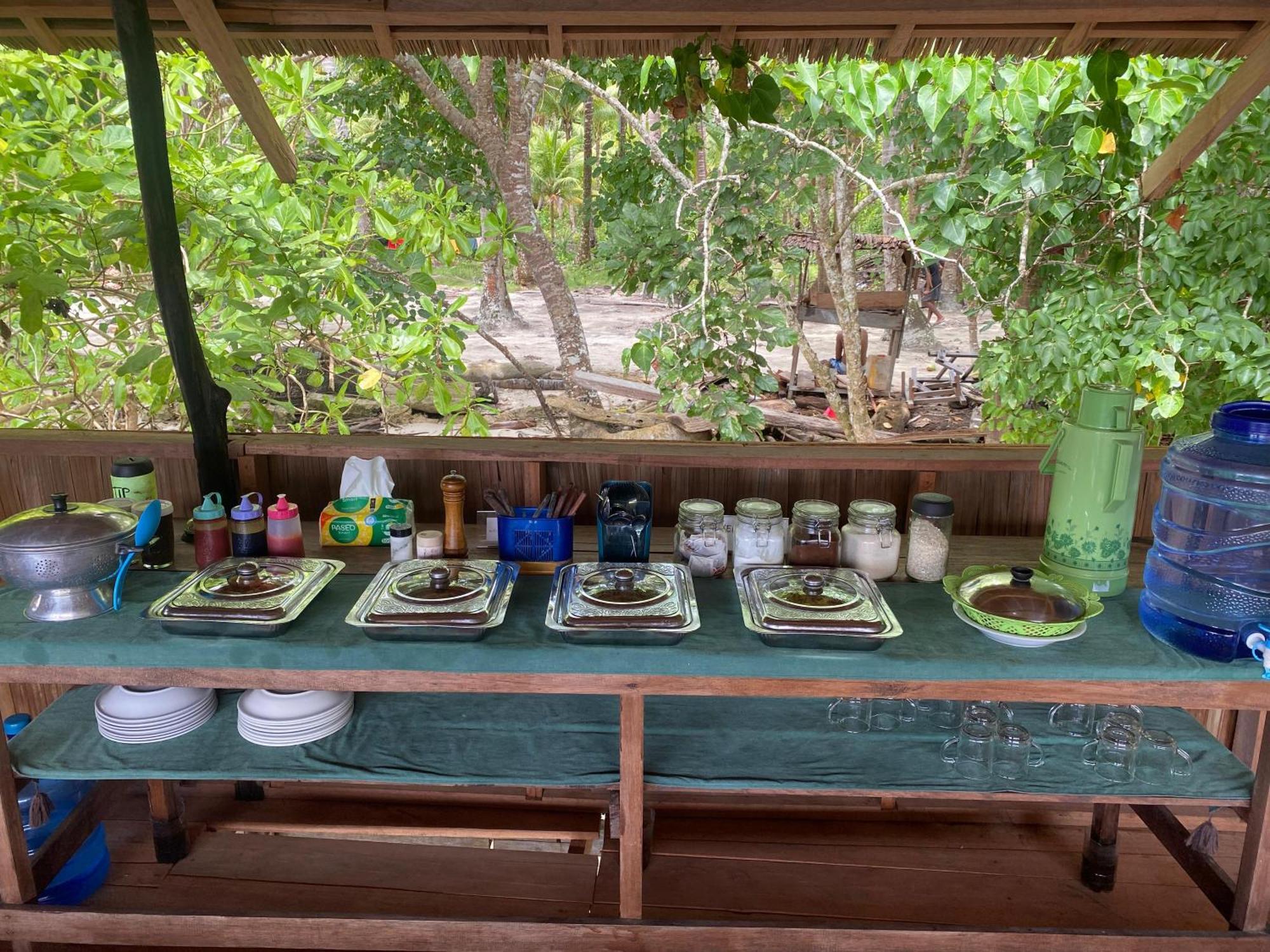 Mansuar Raja Ampat Bungalows Kri Εξωτερικό φωτογραφία